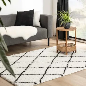 Betrouwbaar Hoogpolig vloerkleed ruiten Habitat – wit/zwart Black Friday-57%