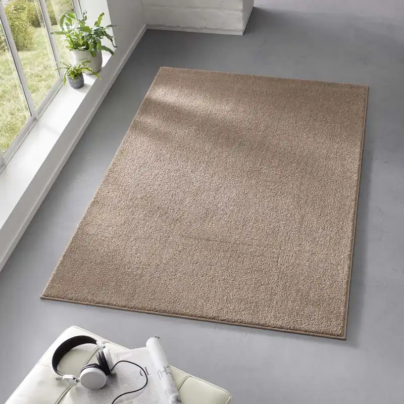 Merkproduct Effen vloerkleed Qualis – taupe -48%