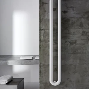 Instamat Tubone V designradiator verticaal 170 x 21 cm (H x L) enkele buis wit Hete Deal