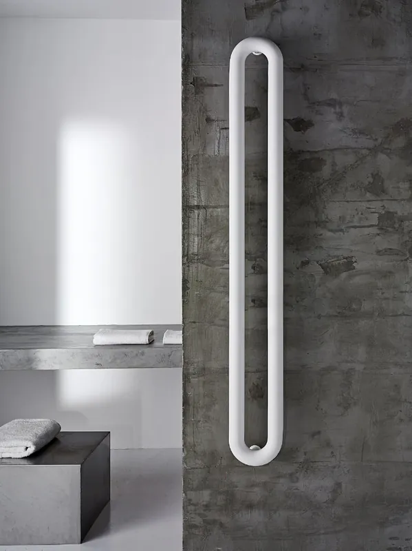 Instamat Tubone V designradiator verticaal 170 x 21 cm (H x L) enkele buis wit Hete Deal