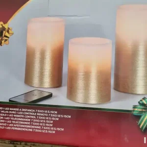 Op = Op LED kaarsen/stompkaarsen met bewegende vlam en afstandsbediening - goudkleurig - set van 3