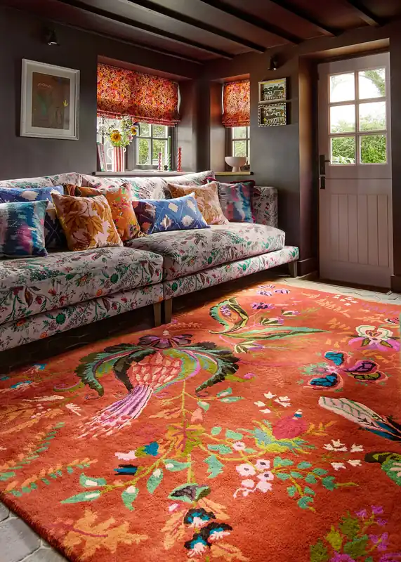 Laagpolig vloerkleed van Harlequin | Wonderland floral Amber - lapis Tijdelijk Beschikbaar