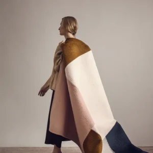Vloerkleed Finarte Kortelli Wool Rug Grey-Pink Nu Kopen
