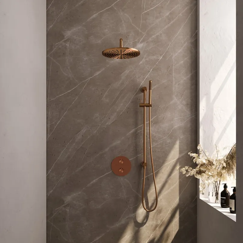 Brauer Copper Edition thermostatische inbouw regendouche met staafhanddouche, gebogen muurarm, glijstang en hoofddouche 30cm set 88 koper geborsteld PVD Handgemaakt