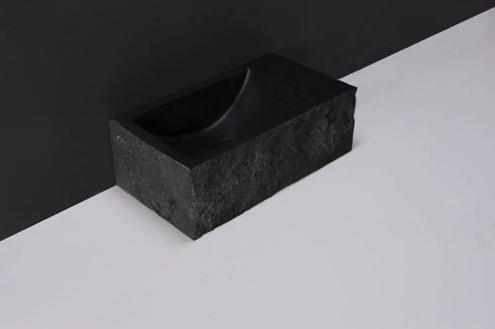 Forzalaqua Venetia fontein 30x15cm rechts met kraangat graniet gekapt Gereduceerde Prijs
