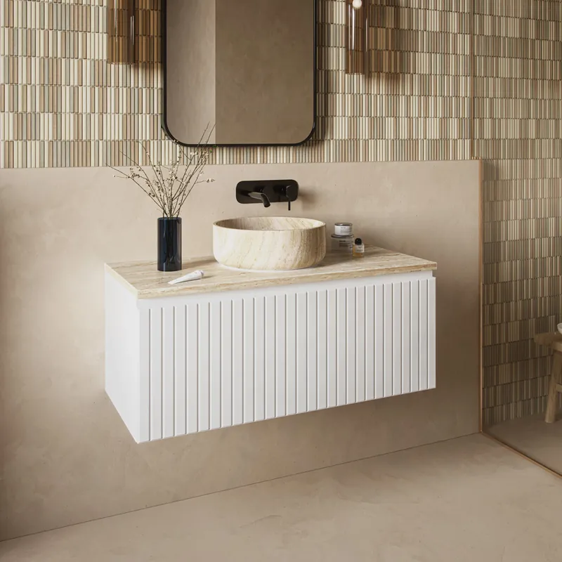Authentiek Fontana White Travertin badmeubel 100cm mat wit met ribbelfront en toppaneel met ronde waskom