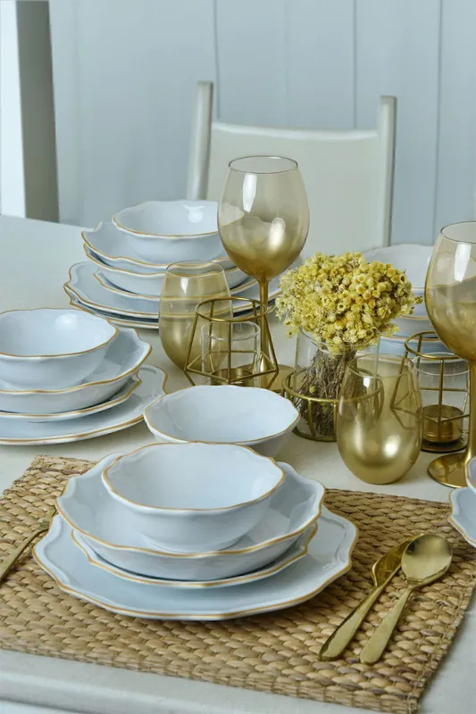 Finale Uitverkoop Keramika Serviesset - White/Gold Romeo - 24 delig - 6 Personen - Stoneware