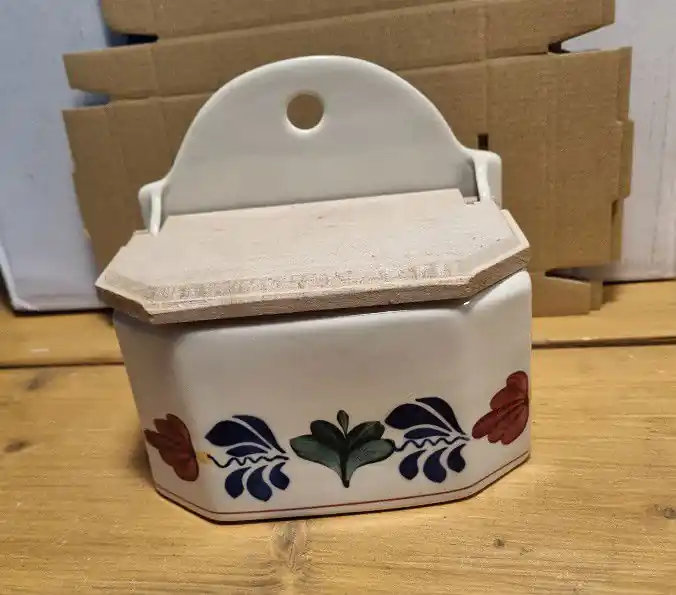 Nieuwe Collectie Boerenbont Zoutbakje aardewerk met houten deksel